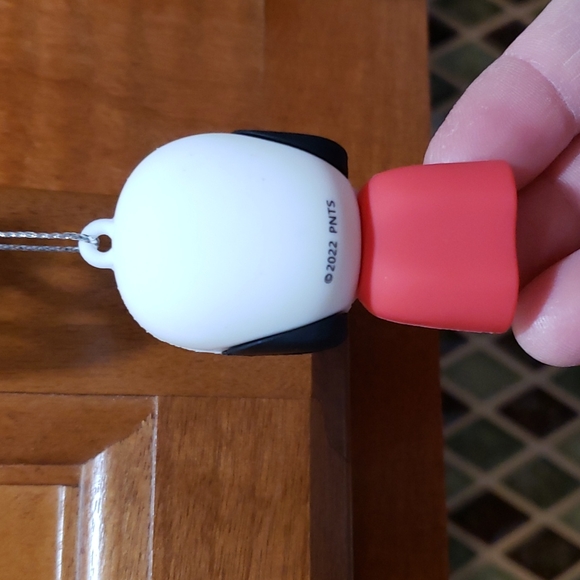 2022 Hallmark Mystery Ornament Peanuts Masked Marvel Snoopy RARE NEW - Picture 2 of 4